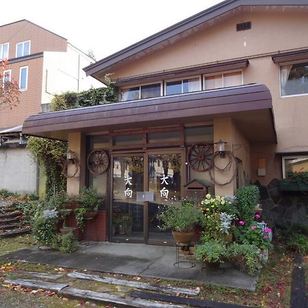 Oomukou Ryokan Hakuba Exterior photo
